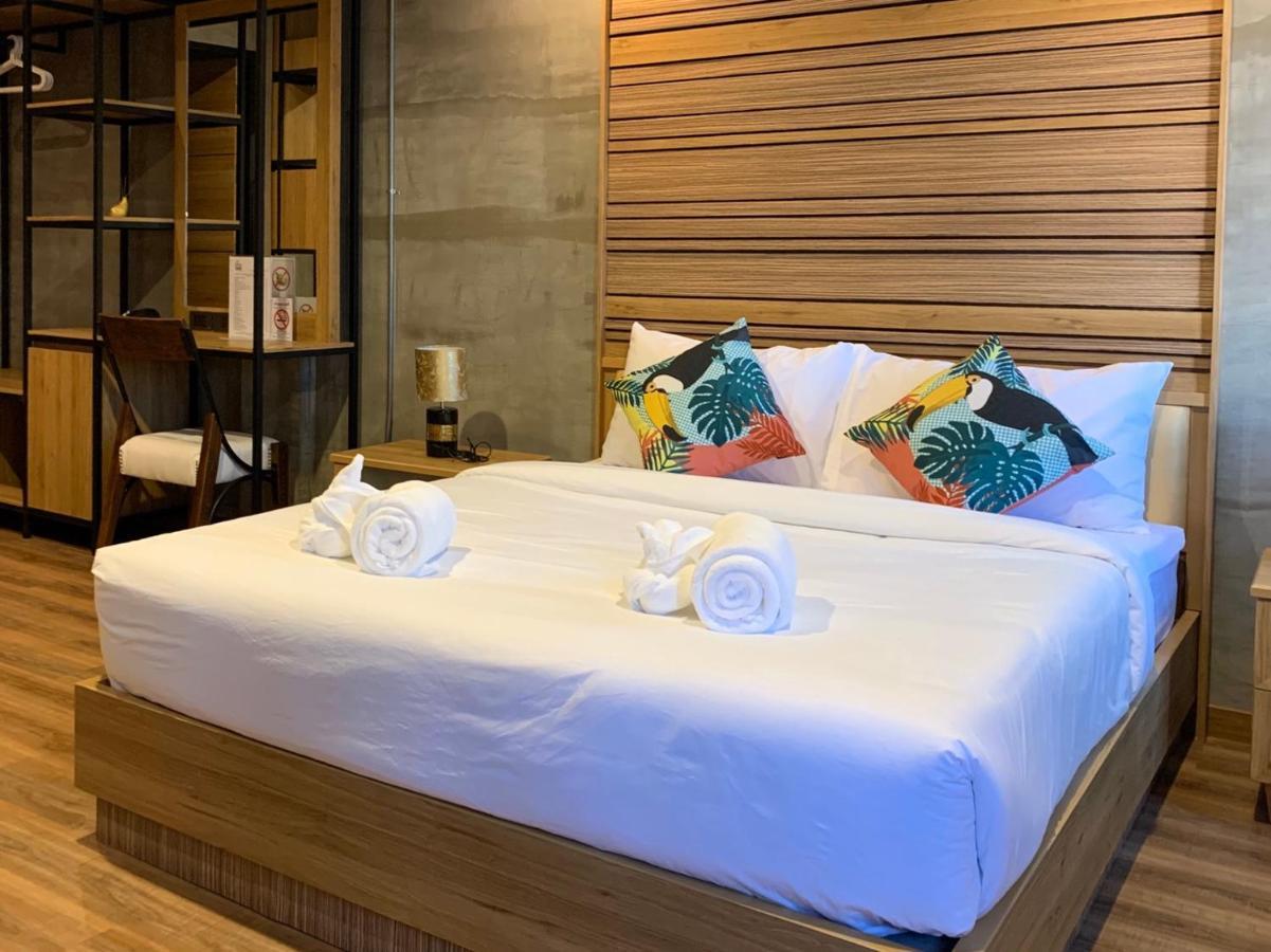 Pinghostel (Adults Only) Chiang Mai Exterior photo